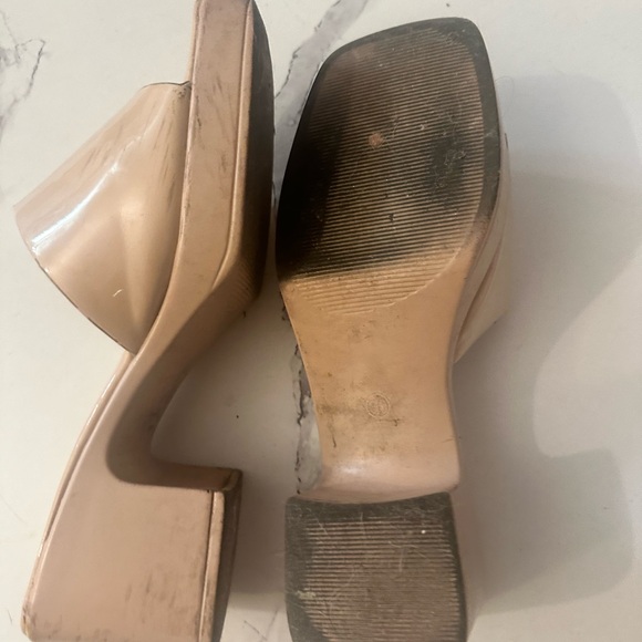 Super used size 6 vintage platform  tan slides - Picture 4 of 6